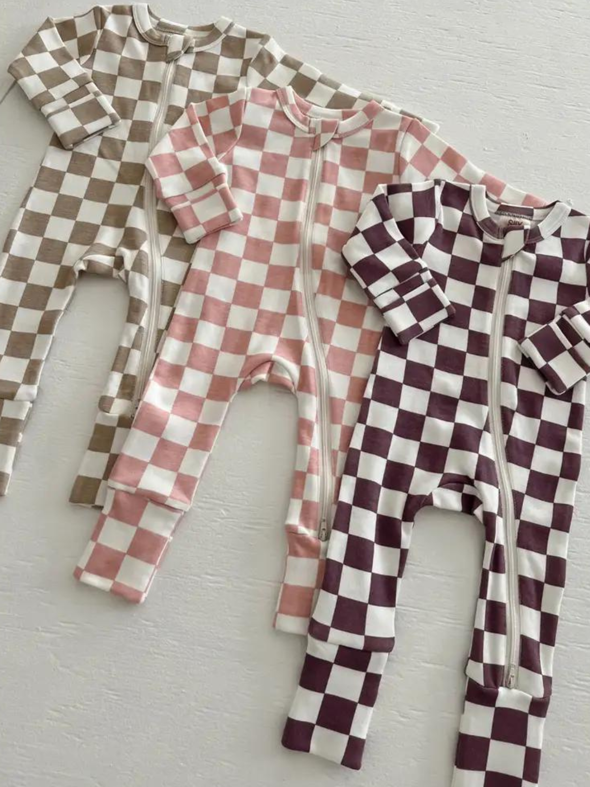 Berry Cheesecake Checkerboard / Organic 2-Way Zip Romper