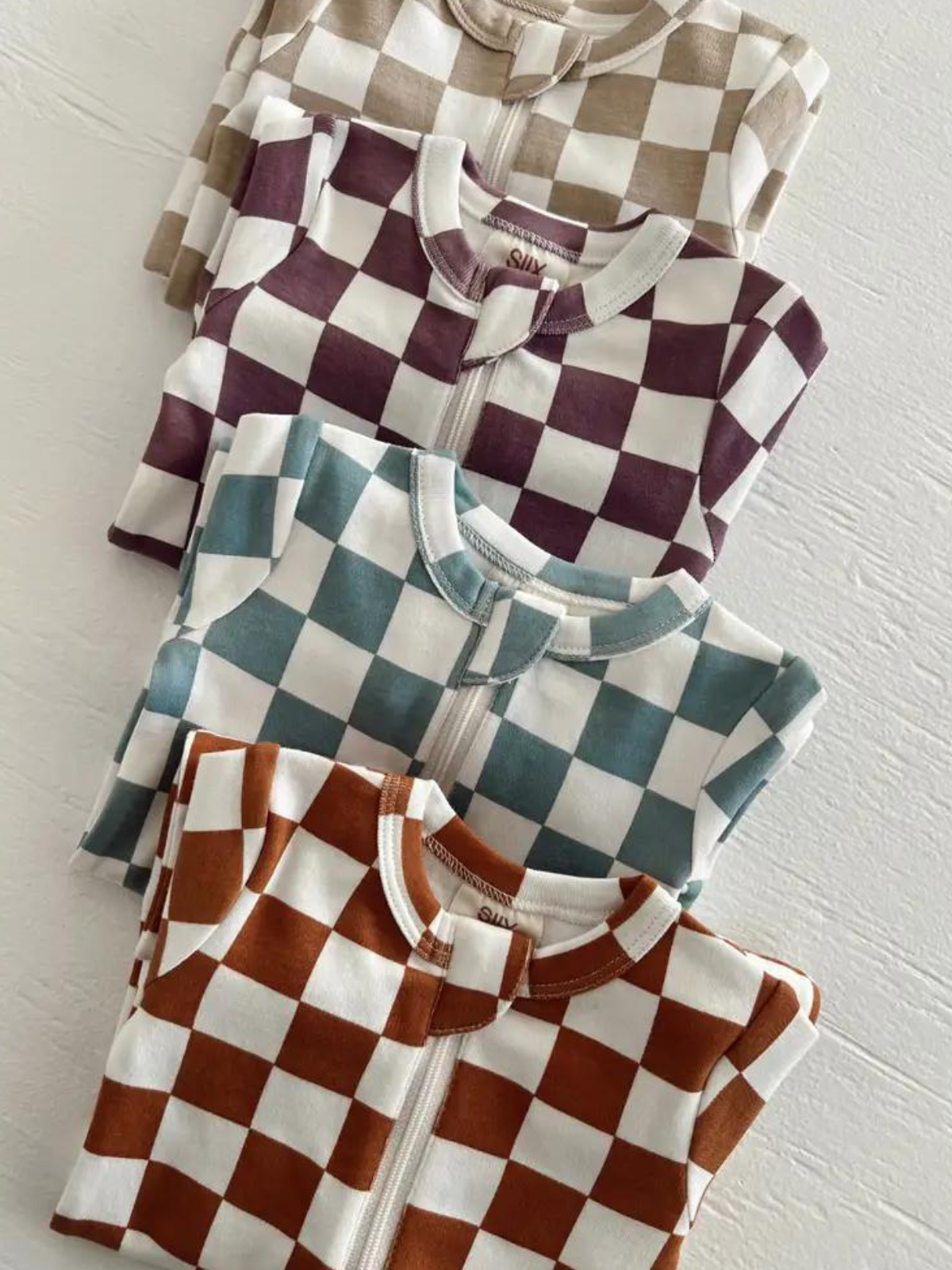 Berry Cheesecake Checkerboard / Organic 2-Way Zip Romper