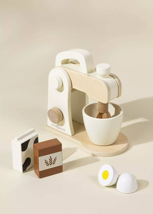 Wooden Blender and Accessories