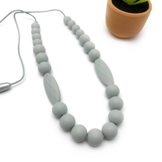 The Jade - Mom Teething Necklace